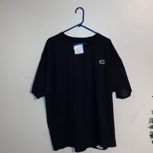 A black 2XL Champion shirt